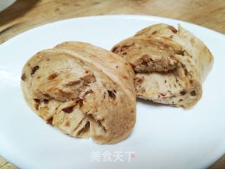 Red Date Walnut Bun recipe