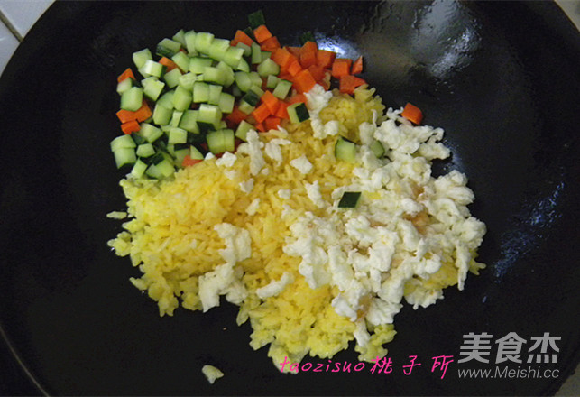 Fried Rice with Golden and Silver Egg recipe