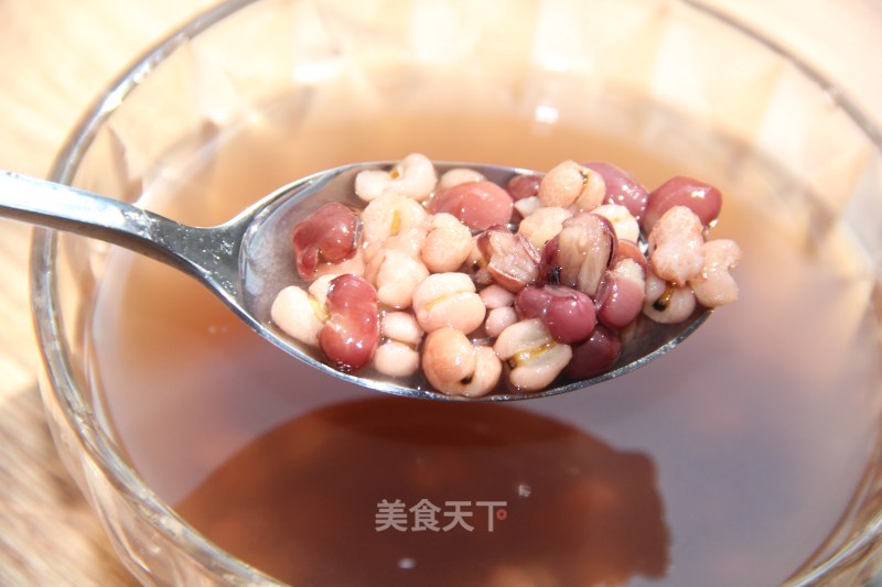 Red Bean and Coix Seed Water recipe