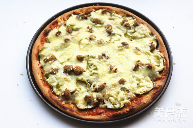 Eggplant and Green Pepper Pizza recipe