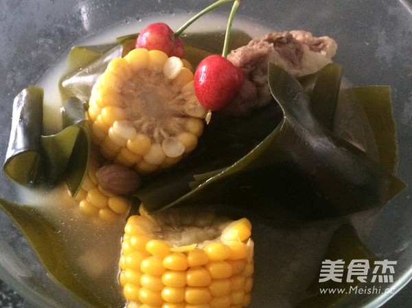 Corn Kelp Bone Soup recipe