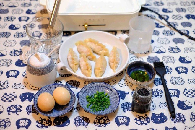 Love Egg Hug Dumplings recipe