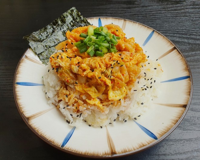 Japanese Style ∣spicy Cabbage Scrambled Egg Rice Bowl recipe