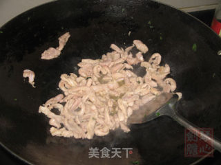 Stir-fried Bracken with Pork Root recipe