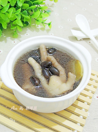 Black Bean Chicken Feet Soup recipe