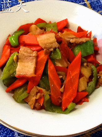 Stir-fried Pork Belly with Carrots and Peppers recipe