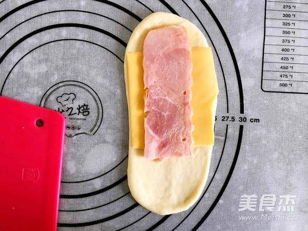 Bacon Cheese Roll recipe