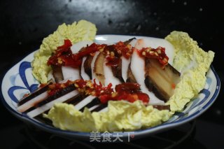 Steamed Bacon with Chopped Pepper and Radish recipe