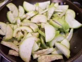 Stir-fried Pugua recipe