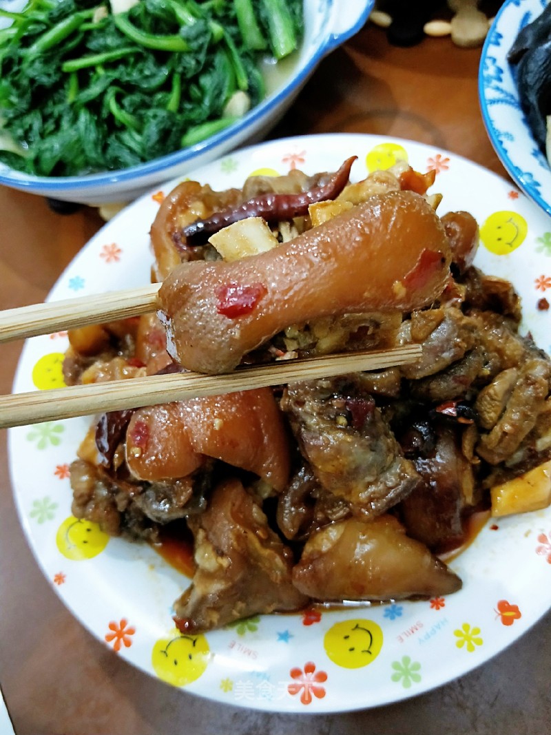 Spicy Pork Knuckle recipe