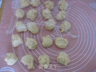 Honey Bean Meal Buns recipe