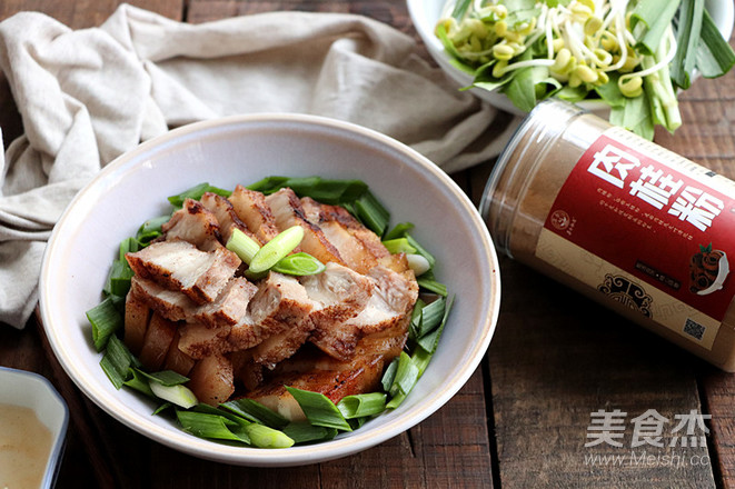 Pan-fried Pork Belly with Cinnamon recipe
