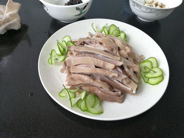 Pork Belly Mixed with Ginger and Onion recipe