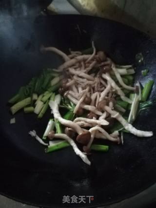 Green Garlic Crab Mushroom recipe