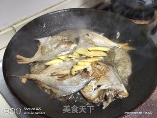 Braised White Pomfret in Oil recipe