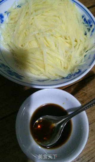 Stirred Potato Shreds with Balsamic Vinegar recipe