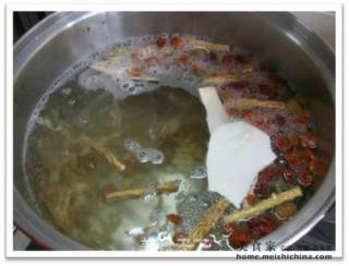 Nourishing Soup@@@广西虫草汤 recipe