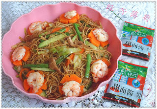 Sauce-flavored Shrimp Fried Noodles recipe