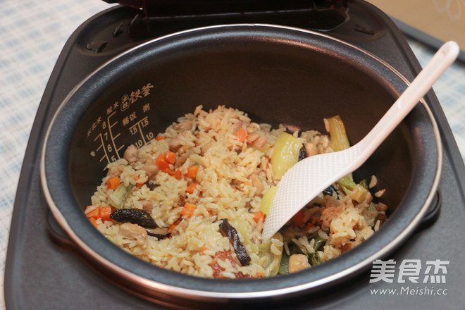 Mushroom Chicken Claypot Rice recipe