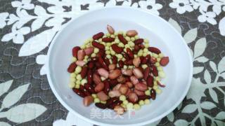 Kidney Bean Peanut Soy Milk recipe