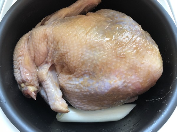 The Rice Cooker Can Also Make Salt-baked Chicken for A Feast recipe