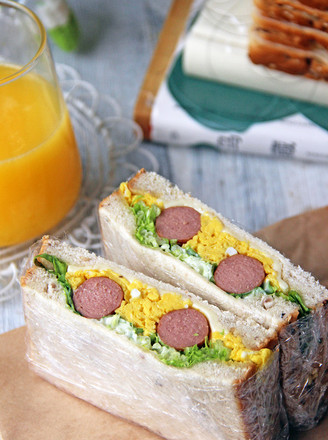 Beef Sausage and Egg Sandwich