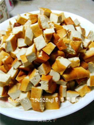 Private Kitchen: Stir-fried Tofu with Leeks recipe