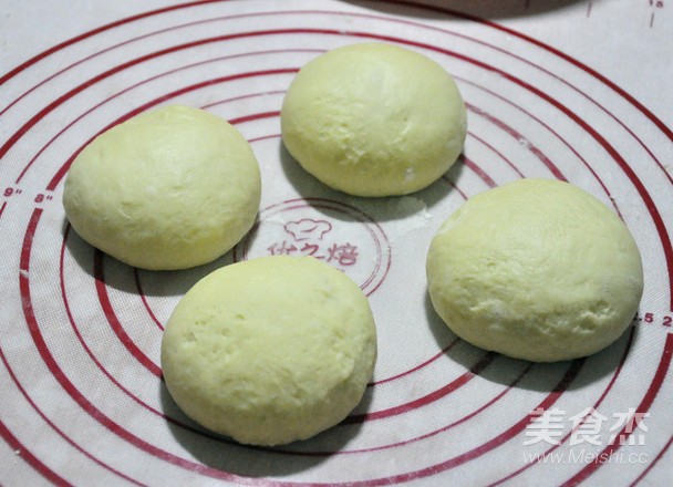 Crispy Black Sesame Buns recipe