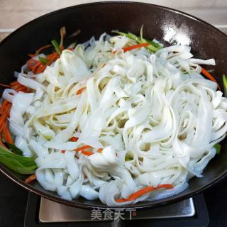 Stir-fried Hor Fun recipe