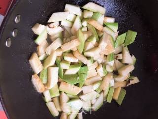 Fried Zucchini with Shrimp recipe