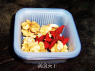 Pork Ribs Walnut and Lotus Root Pot recipe