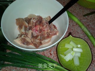 Homemade Cold Skin Eating Method Two-sauce-flavored Pork Steak Braised Roll Noodles recipe