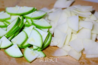 Fried Zucchini with Potatoes recipe