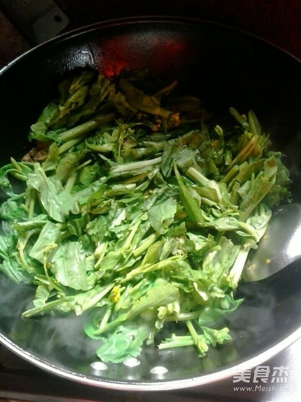 Stir-fried Pork with Choy Sum recipe