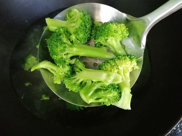 Broccoli Christmas Tree recipe