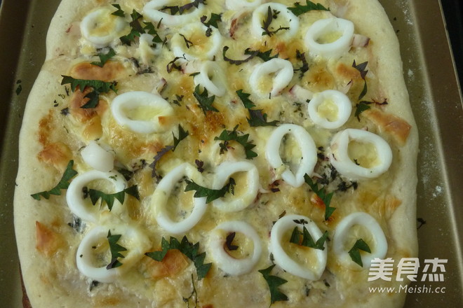 Squid Perilla Pizza recipe