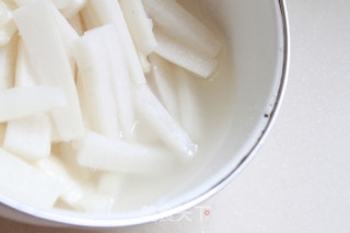 Hot and Sour Radish Crisp recipe