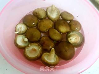 Mushroom Grilled Rape recipe