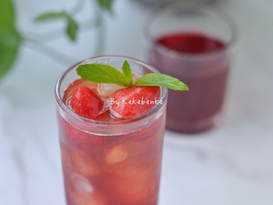 Berry Berry White Tea Iced Drink recipe