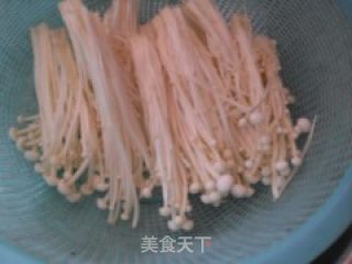 Lean Meat Enoki Mushroom Roll recipe