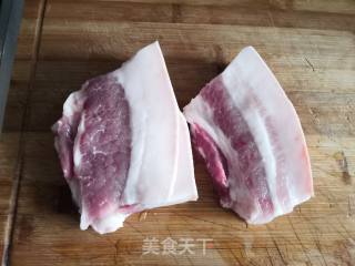 Pork Belly Stewed with Sauerkraut and Frozen Tofu recipe
