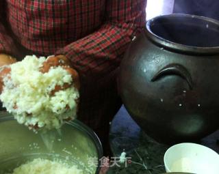 Ancient Rural Rice Wine (also Called Fermented Rice, Sweet Wine, Glutinous Rice) recipe