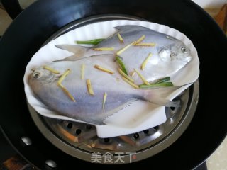 Steamed Pomfret recipe