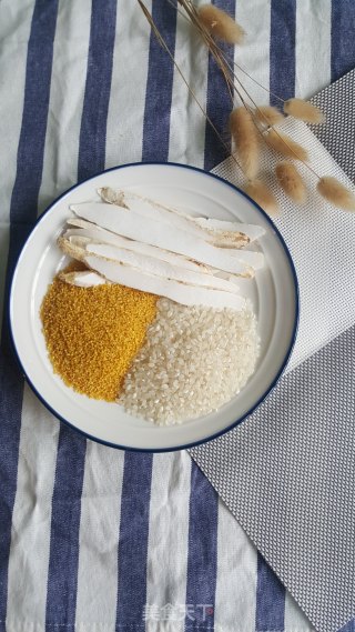 Homemade Baby Spleen Rice Noodles recipe