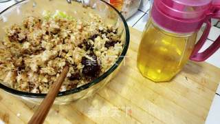 Dumplings Stuffed with Oil Residue and Sauerkraut recipe