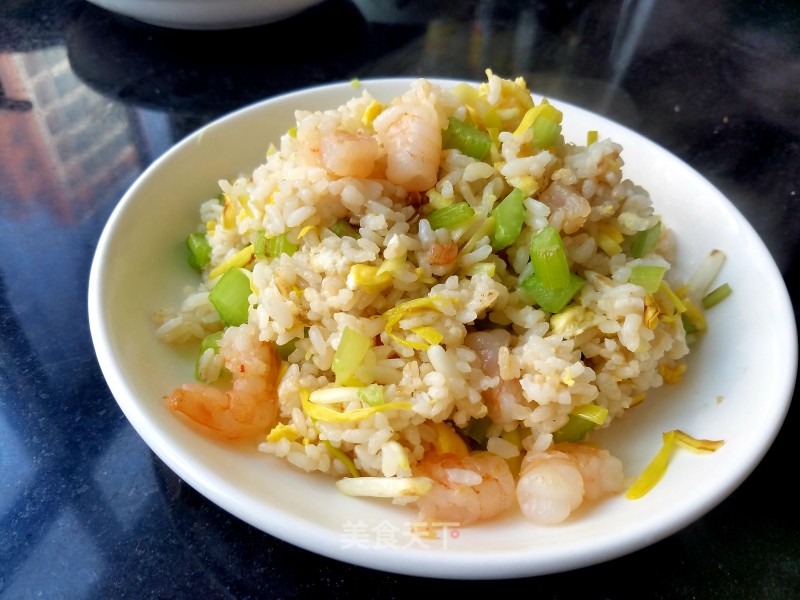 Stir-fried Rice with Shrimp and Seasonal Vegetables recipe