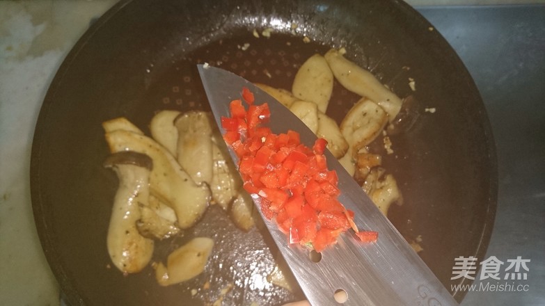 Pan-fried King Pleurotus recipe