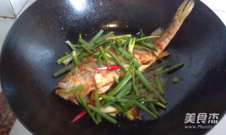 Pan Fried Yellow Croaker recipe