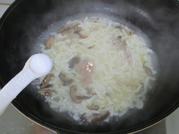 Hot and Sour Shepherd's Purse Tofu Soup recipe