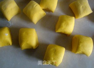 Plum Dried Vegetable Buns recipe